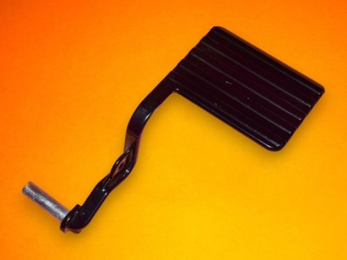 Pedál AL-KO Ride-on 700 (jobb oldali)