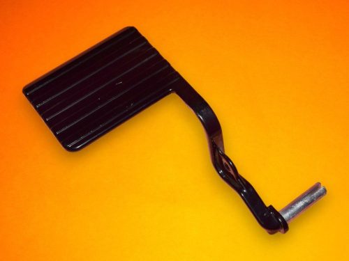 Pedál AL-KO Ride-on 700 (bal oldali)