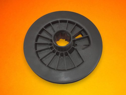 Berántó kötéltárcsa Briggs 8 HP , Robi 151