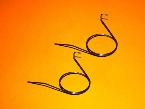 Berántó köröm rugó Husqvarna 3120 K