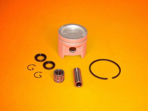 Dugattyú Husqvarna 122C