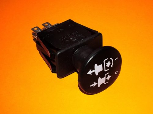 Késhajtás kapcsoló Husqvarna YTH 150