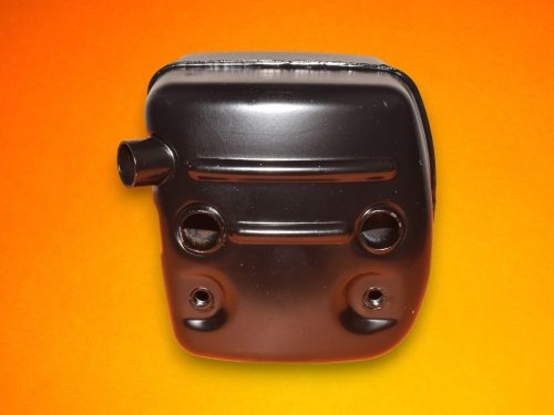 Kipufogó Husqvarna 362 , 365 , 371 , 372 , 386 , 390