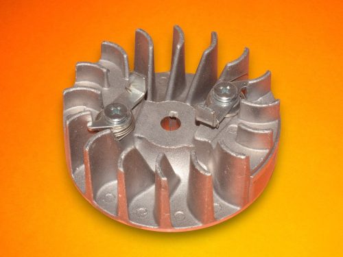 Lendkerék Husqvarna 36 , 41 , 42 , 136 , 137 , 141 , 142