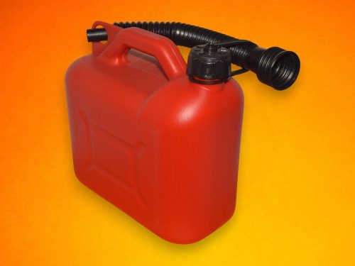 Üzemanyag kanna 5 liter