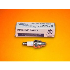 Gyertya Husqvarna HQT-4