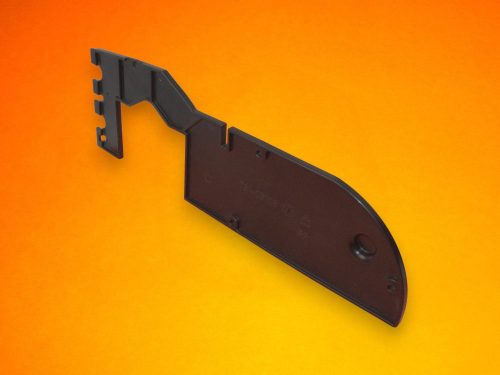 Oldalburkolat védőlemez MTD VG40 (bal)