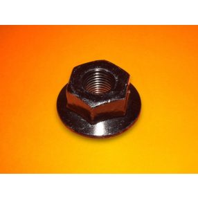 Bozótvágó kés anya Partner T330