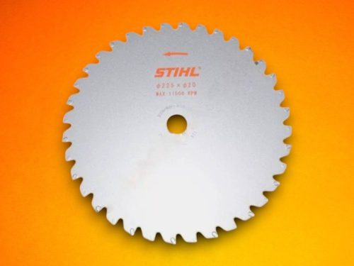 Bozotvago-kes-Stihl-225-20-40-fogas