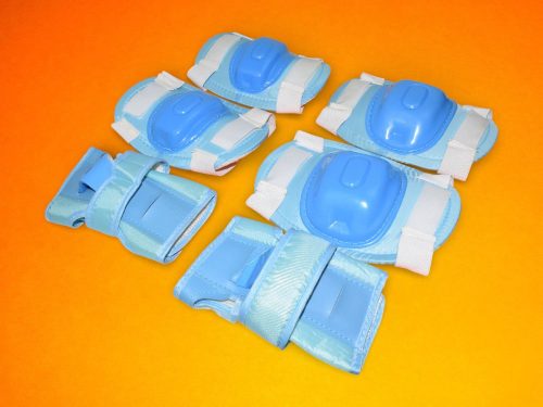 Kerekparos-kez-konyok-es-terdvedo